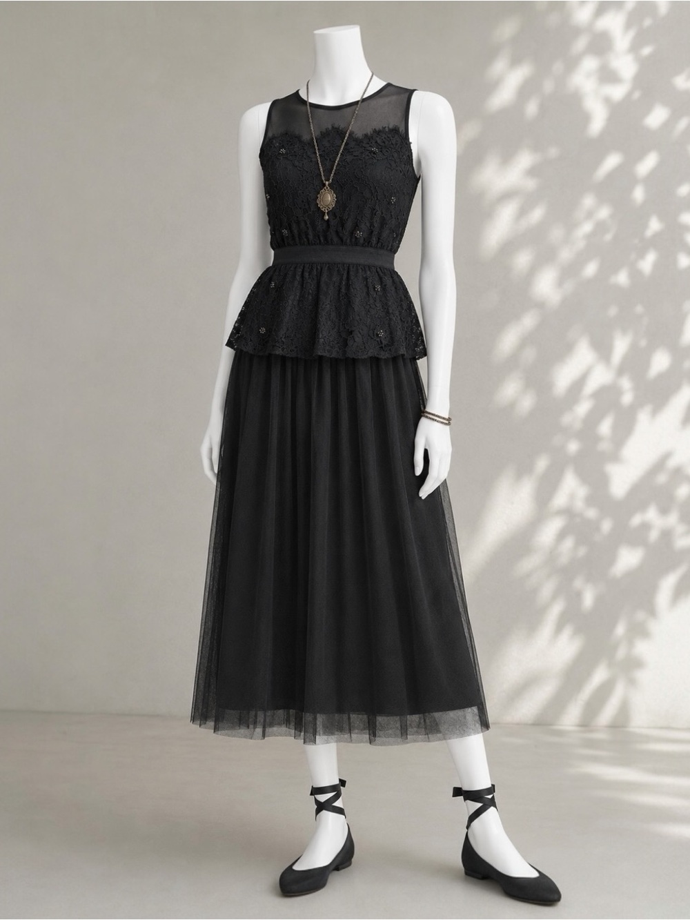 Anthropologie Meadow Rue Top XS Black Lace Beaded Sleeveless Peplum Tank - Picture 14 of 14